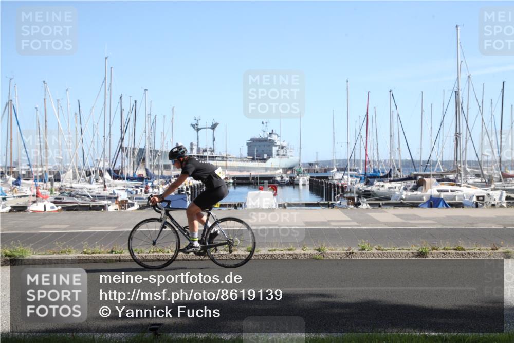 17.08.2025 - KN Förde Triathlon 2025 Yannick Fuchs http://msf.ph/oto/8619139 17.08.2025 11:09:43 Radfahren 266, 604, 607, 633 meine-sportfotos.de