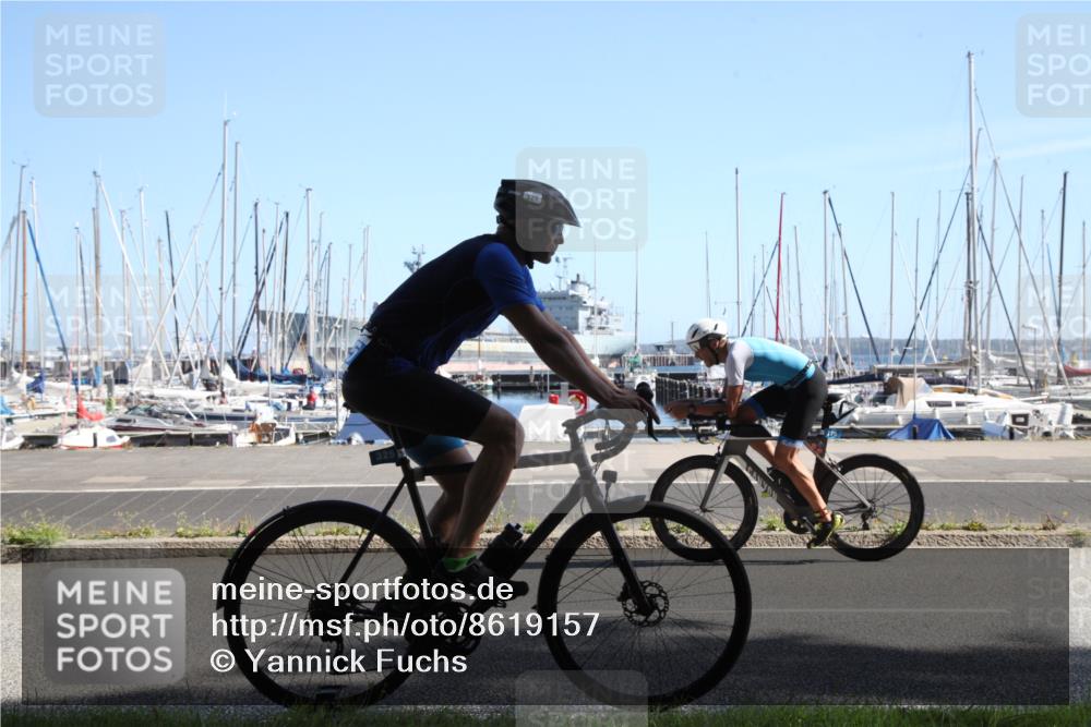17.08.2025 - KN Förde Triathlon 2025 Yannick Fuchs http://msf.ph/oto/8619157 17.08.2025 11:10:17 Radfahren 275, 293, 325, 334, 605 meine-sportfotos.de