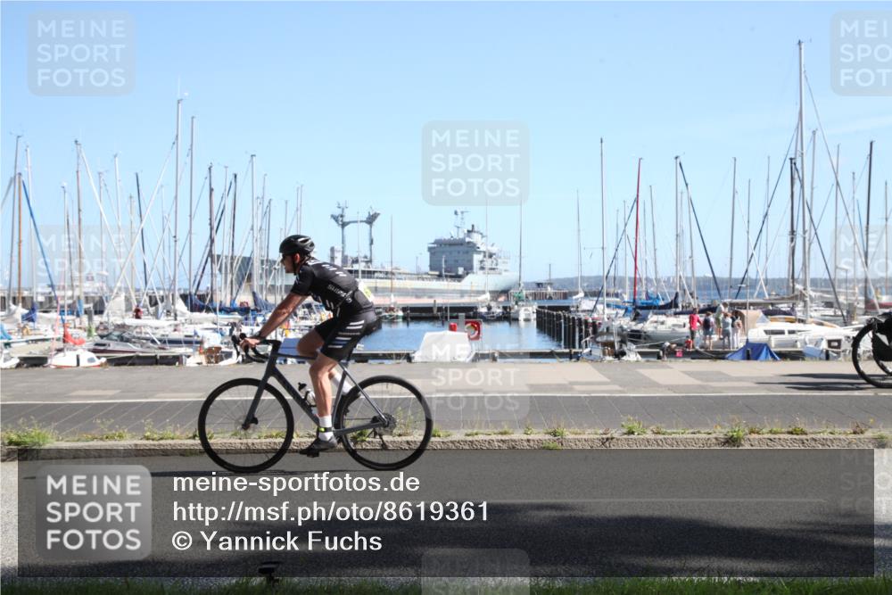 17.08.2025 - KN Förde Triathlon 2025 Yannick Fuchs http://msf.ph/oto/8619361 17.08.2025 11:13:24 Radfahren 272, 330, 341, 353, 380, 613, 619, 621, 625, 638 meine-sportfotos.de