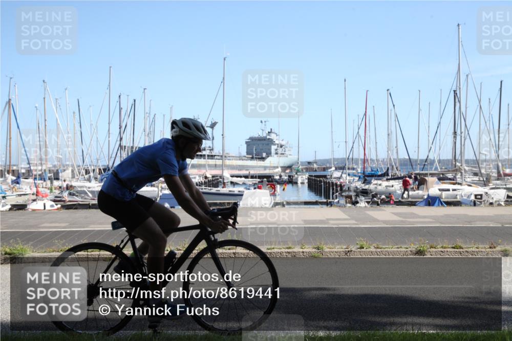 17.08.2025 - KN Förde Triathlon 2025 Yannick Fuchs http://msf.ph/oto/8619441 17.08.2025 11:14:42 Radfahren 263, 296, 303, 306, 328, 349, 352, 361, 389 meine-sportfotos.de
