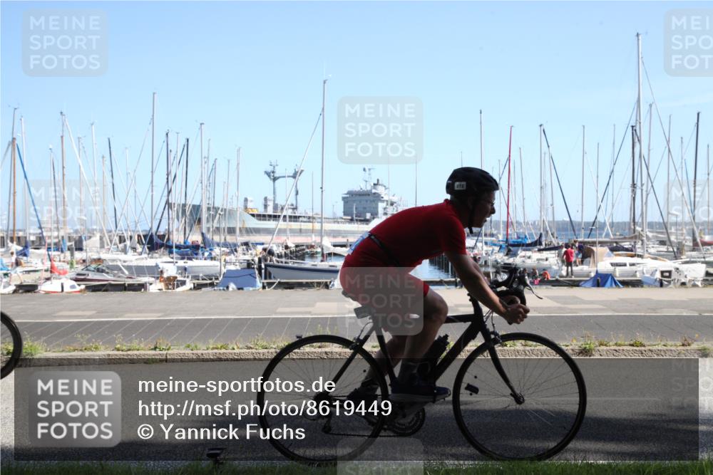 17.08.2025 - KN Förde Triathlon 2025 Yannick Fuchs http://msf.ph/oto/8619449 17.08.2025 11:14:46 Radfahren 296, 303, 328, 352, 361, 372, 606, 610 meine-sportfotos.de