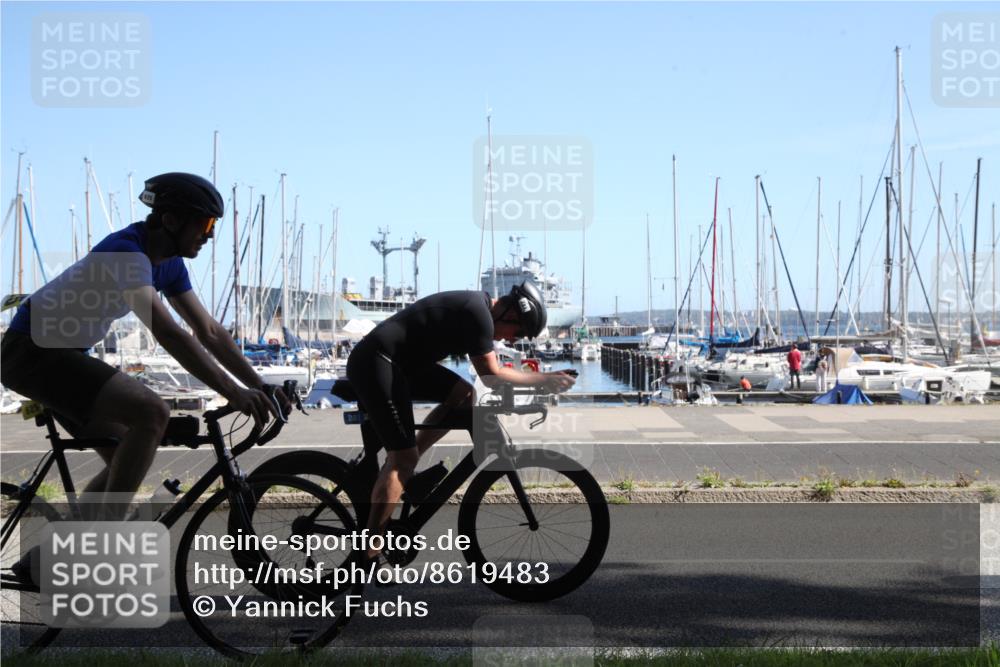 17.08.2025 - KN Förde Triathlon 2025 Yannick Fuchs http://msf.ph/oto/8619483 17.08.2025 11:15:13 Radfahren 281, 345, 353, 374, 380, 619, 625, 632, 642 meine-sportfotos.de