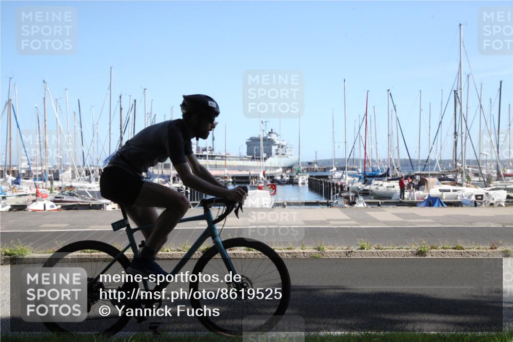 17.08.2025 - KN Förde Triathlon 2025 Yannick Fuchs http://msf.ph/oto/8619525 17.08.2025 11:15:56 Radfahren 309, 332, 373 meine-sportfotos.de