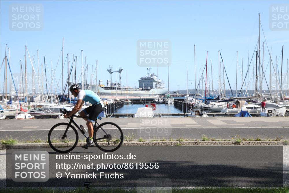 17.08.2025 - KN Förde Triathlon 2025 Yannick Fuchs http://msf.ph/oto/8619556 17.08.2025 11:16:31 Radfahren 297, 361, 642 meine-sportfotos.de