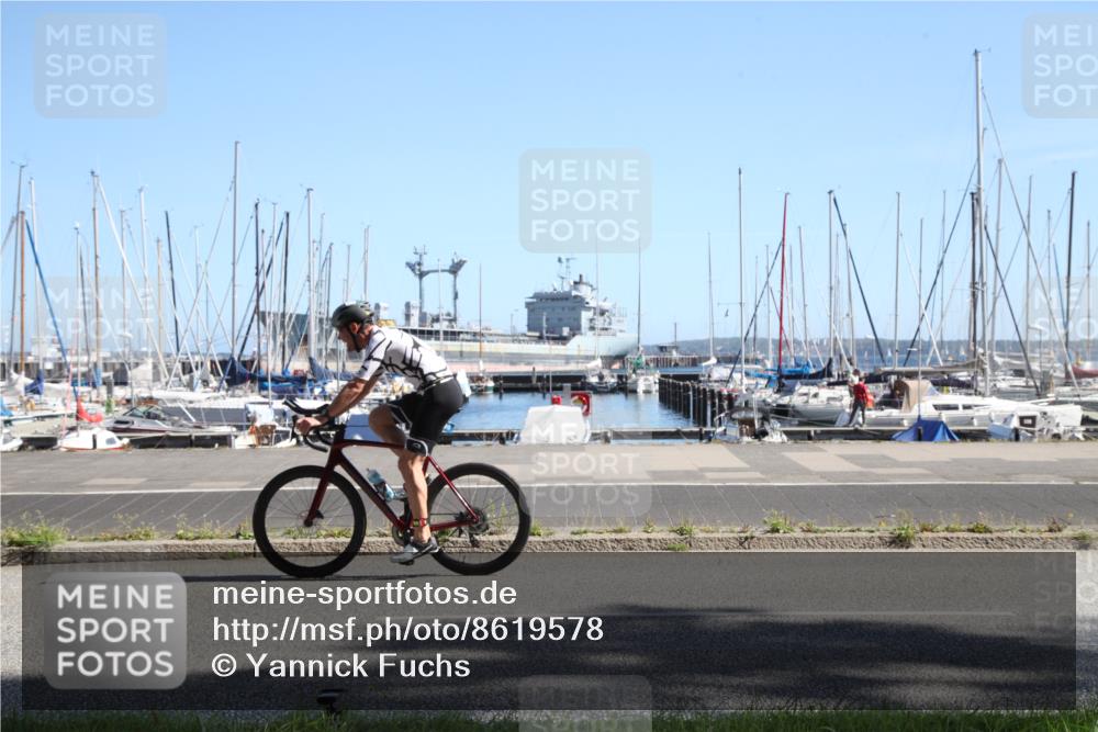 17.08.2025 - KN Förde Triathlon 2025 Yannick Fuchs http://msf.ph/oto/8619578 17.08.2025 11:17:06 Radfahren 261, 294, 299, 300, 622, 623, 629 meine-sportfotos.de