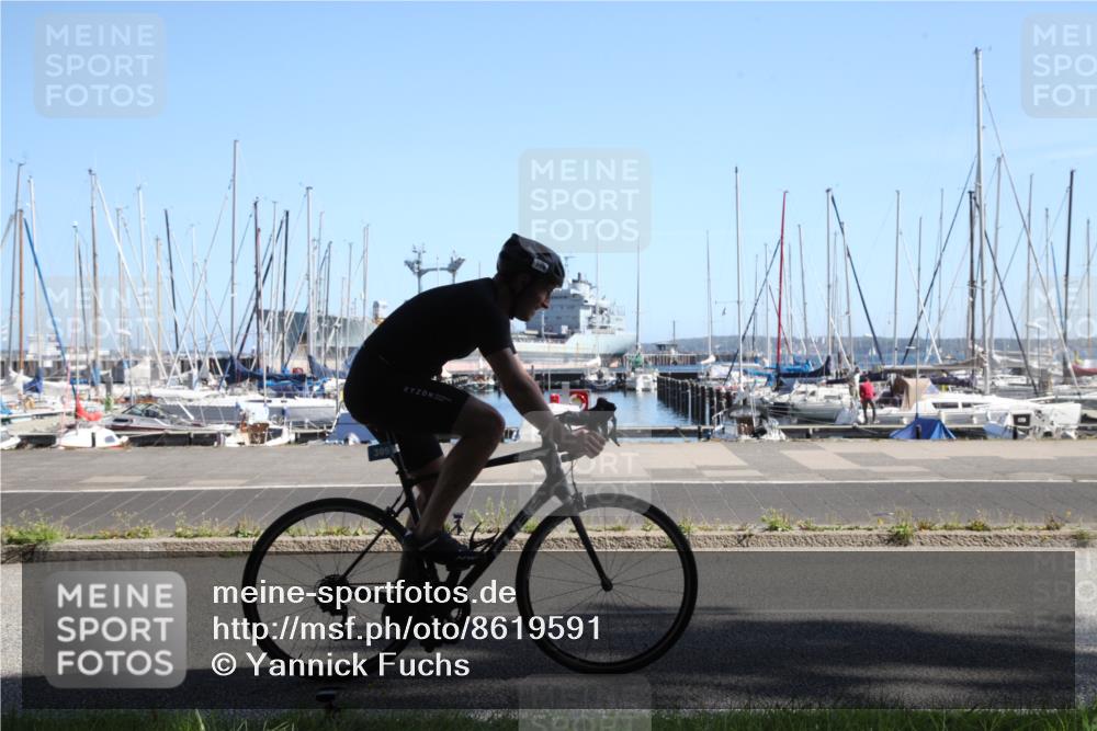 17.08.2025 - KN Förde Triathlon 2025 Yannick Fuchs http://msf.ph/oto/8619591 17.08.2025 11:17:20 Radfahren 282, 295, 309, 376, 382, 627 meine-sportfotos.de