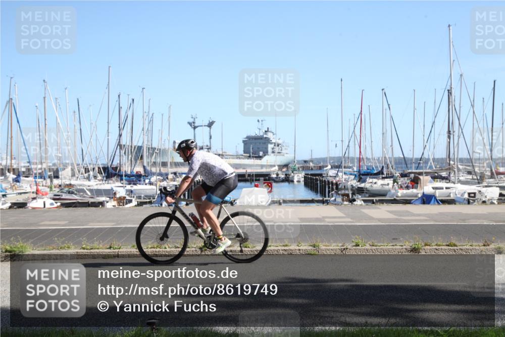 17.08.2025 - KN Förde Triathlon 2025 Yannick Fuchs http://msf.ph/oto/8619749 17.08.2025 11:20:22 Radfahren 321, 365, 375, 604, 607 meine-sportfotos.de