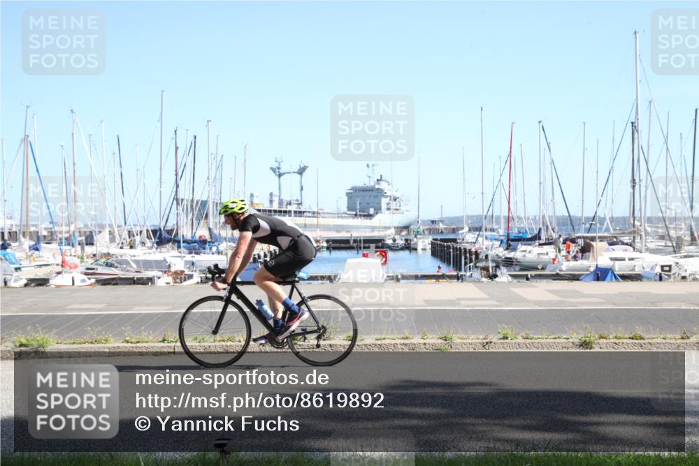17.08.2025 - KN Förde Triathlon 2025 Yannick Fuchs http://msf.ph/oto/8619892 17.08.2025 11:23:07 Radfahren 281, 343, 370, 601 meine-sportfotos.de