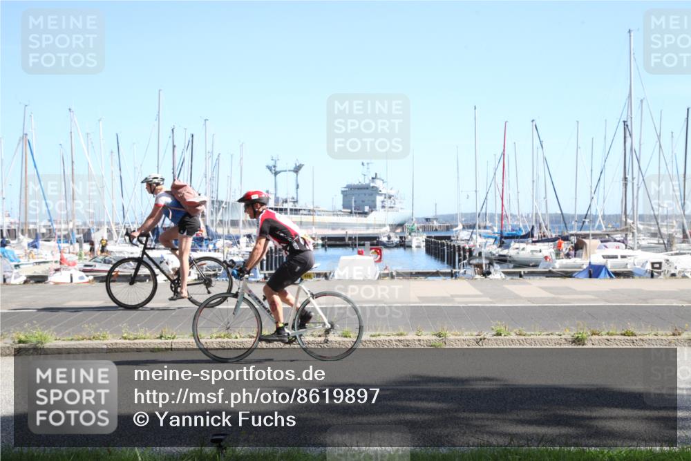 17.08.2025 - KN Förde Triathlon 2025 Yannick Fuchs http://msf.ph/oto/8619897 17.08.2025 11:23:14 Radfahren 308, 356, 384, 635 meine-sportfotos.de