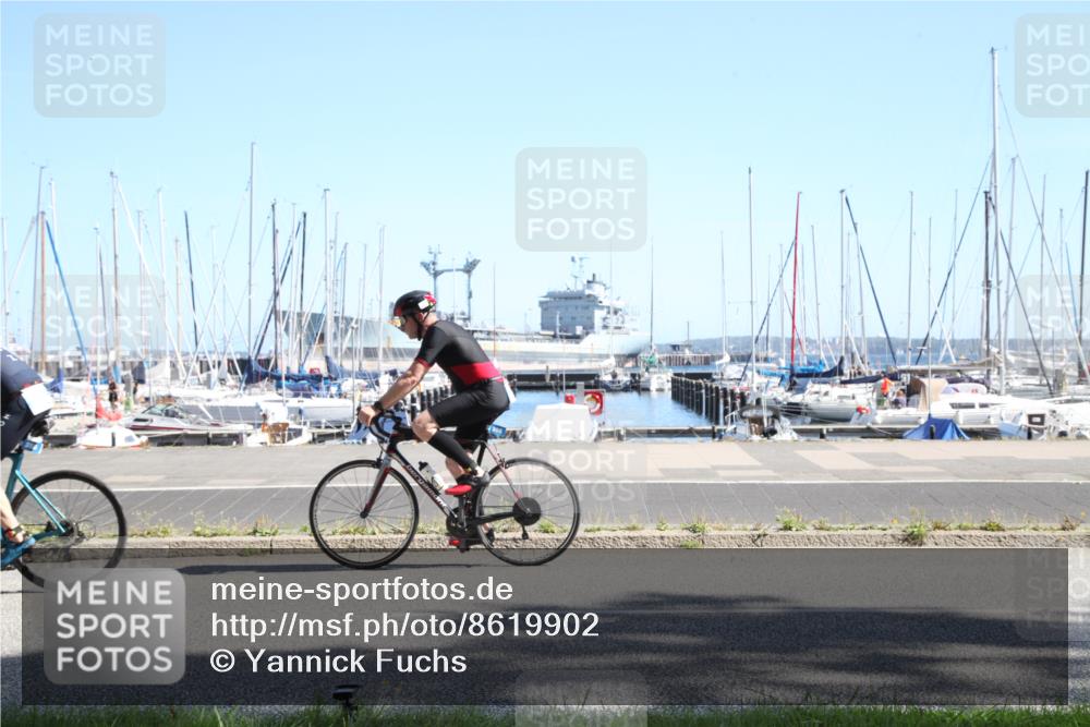 17.08.2025 - KN Förde Triathlon 2025 Yannick Fuchs http://msf.ph/oto/8619902 17.08.2025 11:23:19 Radfahren 308, 356, 384, 635 meine-sportfotos.de