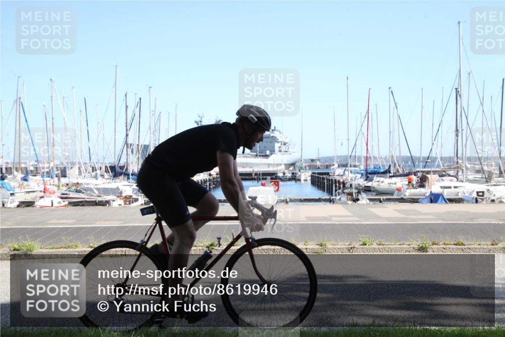 17.08.2025 - KN Förde Triathlon 2025 Yannick Fuchs http://msf.ph/oto/8619946 17.08.2025 11:24:00 Radfahren 291, 349, 372, 610, 612, 632 meine-sportfotos.de