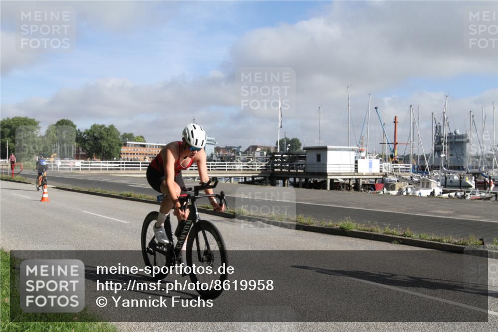 17.08.2025 - KN Förde Triathlon 2025 Yannick Fuchs http://msf.ph/oto/8619958 17.08.2025 09:17:22 Radfahren 101, 106, 109, 110 meine-sportfotos.de
