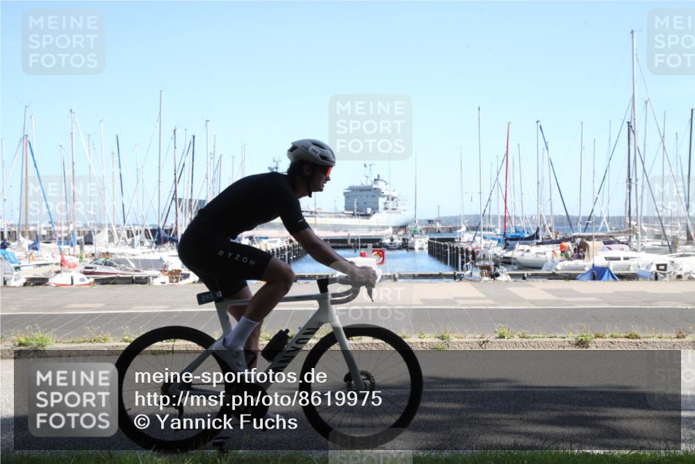 17.08.2025 - KN Förde Triathlon 2025 Yannick Fuchs http://msf.ph/oto/8619975 17.08.2025 11:24:24 Radfahren 263, 271, 329, 350, 354, 642 meine-sportfotos.de