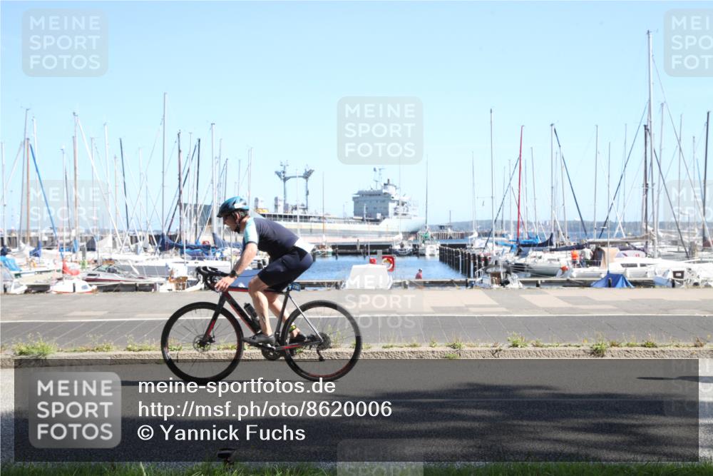 17.08.2025 - KN Förde Triathlon 2025 Yannick Fuchs http://msf.ph/oto/8620006 17.08.2025 11:25:31 Radfahren 261, 266, 285, 295, 330, 377, 617, 629, 630, 632 meine-sportfotos.de