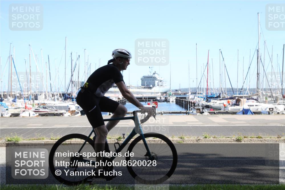 17.08.2025 - KN Förde Triathlon 2025 Yannick Fuchs http://msf.ph/oto/8620028 17.08.2025 11:25:58 Radfahren 310, 332, 345, 351, 353, 354, 361, 368, 612, 614, 619, 622, 642, 643 meine-sportfotos.de