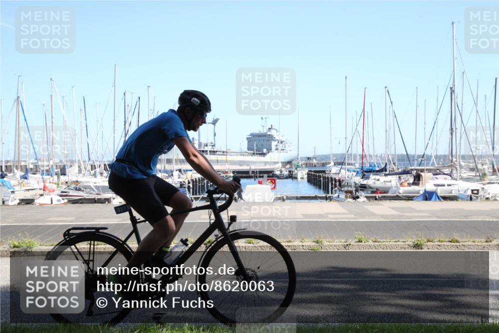 17.08.2025 - KN Förde Triathlon 2025 Yannick Fuchs http://msf.ph/oto/8620063 17.08.2025 11:27:22 Radfahren 335, 337, 377, 630, 643 meine-sportfotos.de