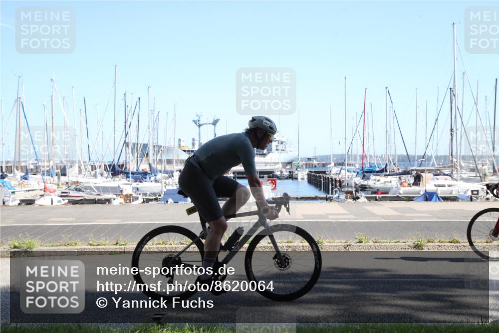 17.08.2025 - KN Förde Triathlon 2025 Yannick Fuchs http://msf.ph/oto/8620064 17.08.2025 11:27:22 Radfahren 335, 337, 377, 630, 643 meine-sportfotos.de