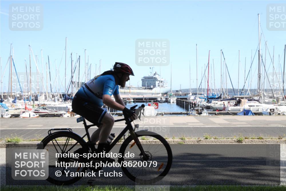 17.08.2025 - KN Förde Triathlon 2025 Yannick Fuchs http://msf.ph/oto/8620079 17.08.2025 11:27:54 Radfahren 268, 282, 319, 323, 382, 615, 618, 624, 627 meine-sportfotos.de