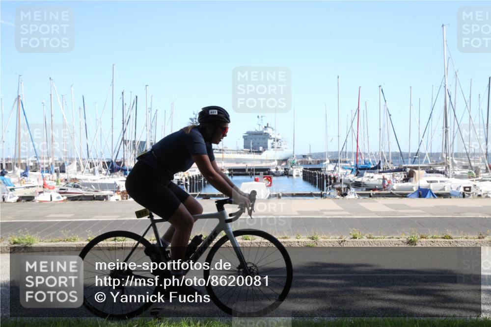 17.08.2025 - KN Förde Triathlon 2025 Yannick Fuchs http://msf.ph/oto/8620081 17.08.2025 11:27:56 Radfahren 264, 268, 282, 319, 320, 323, 382, 615, 618, 624, 627 meine-sportfotos.de