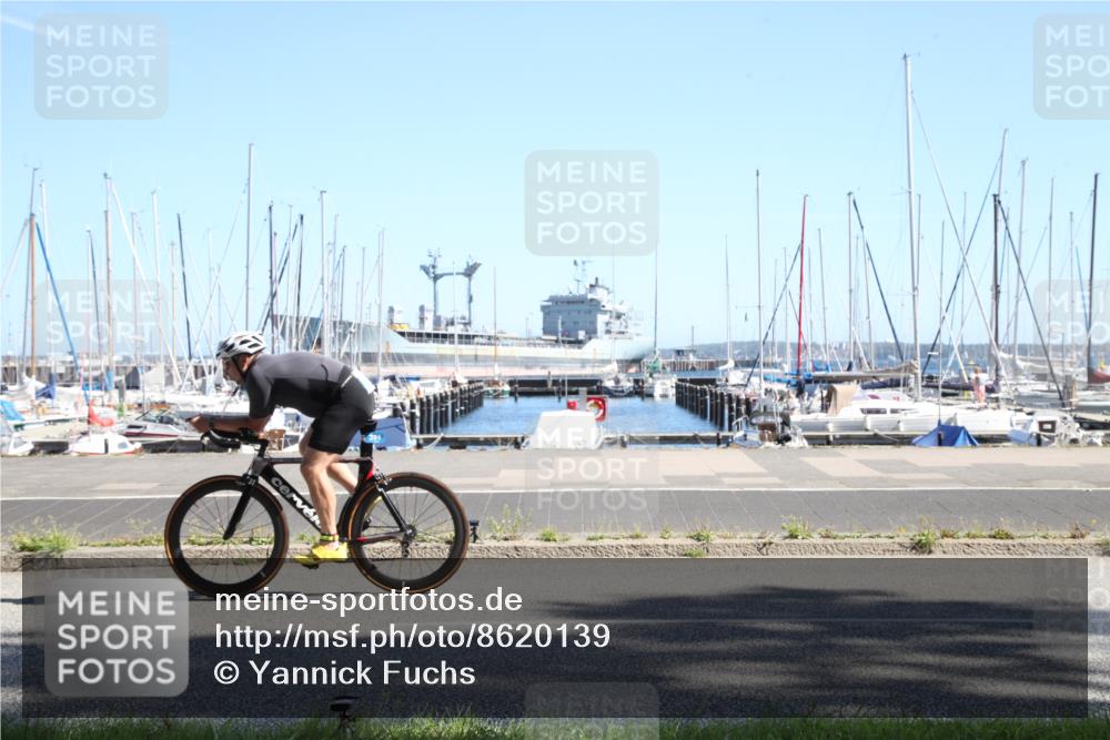 17.08.2025 - KN Förde Triathlon 2025 Yannick Fuchs http://msf.ph/oto/8620139 17.08.2025 11:30:51 Radfahren 324, 364, 604, 611 meine-sportfotos.de