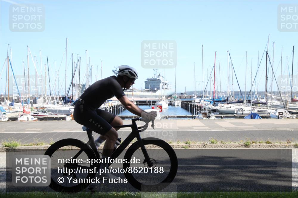 17.08.2025 - KN Förde Triathlon 2025 Yannick Fuchs http://msf.ph/oto/8620188 17.08.2025 11:32:36 Radfahren 291, 324, 363, 375, 604 meine-sportfotos.de