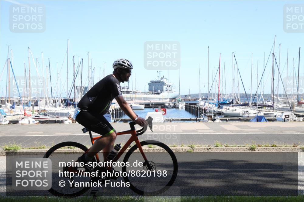 17.08.2025 - KN Förde Triathlon 2025 Yannick Fuchs http://msf.ph/oto/8620198 17.08.2025 11:32:59 Radfahren 302, 325, 348, 360, 607 meine-sportfotos.de
