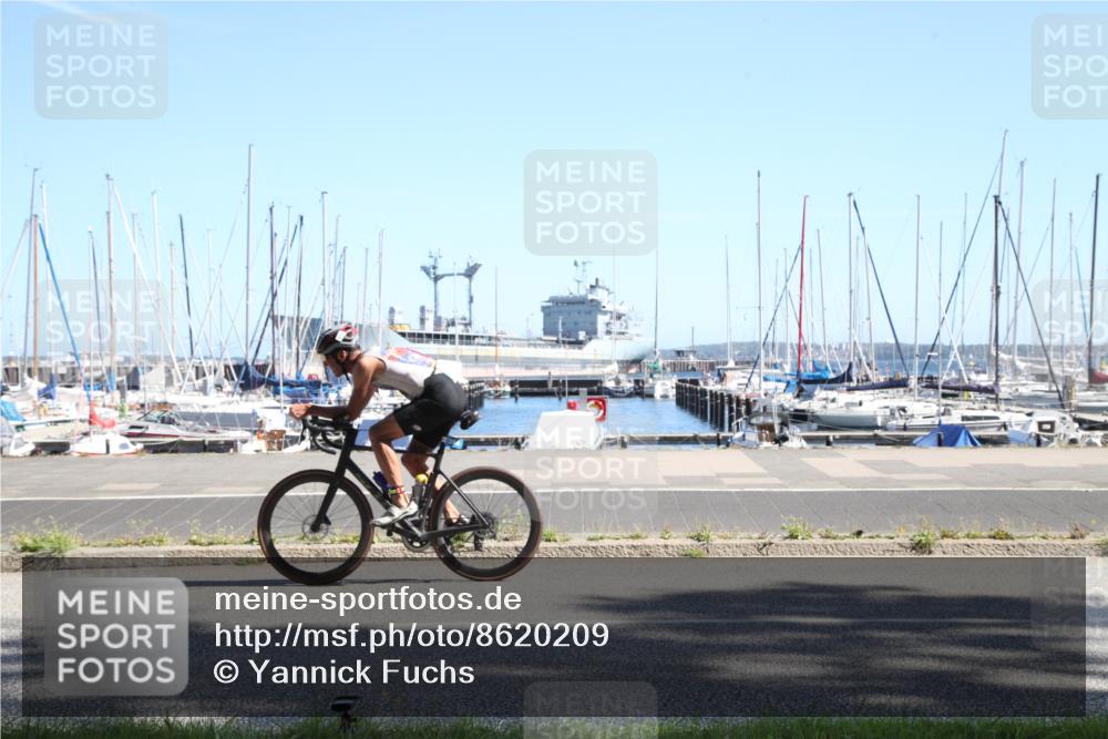 17.08.2025 - KN Förde Triathlon 2025 Yannick Fuchs http://msf.ph/oto/8620209 17.08.2025 11:33:29 Radfahren 280, 284, 296, 327, 329, 339, 341, 350, 601, 642 meine-sportfotos.de