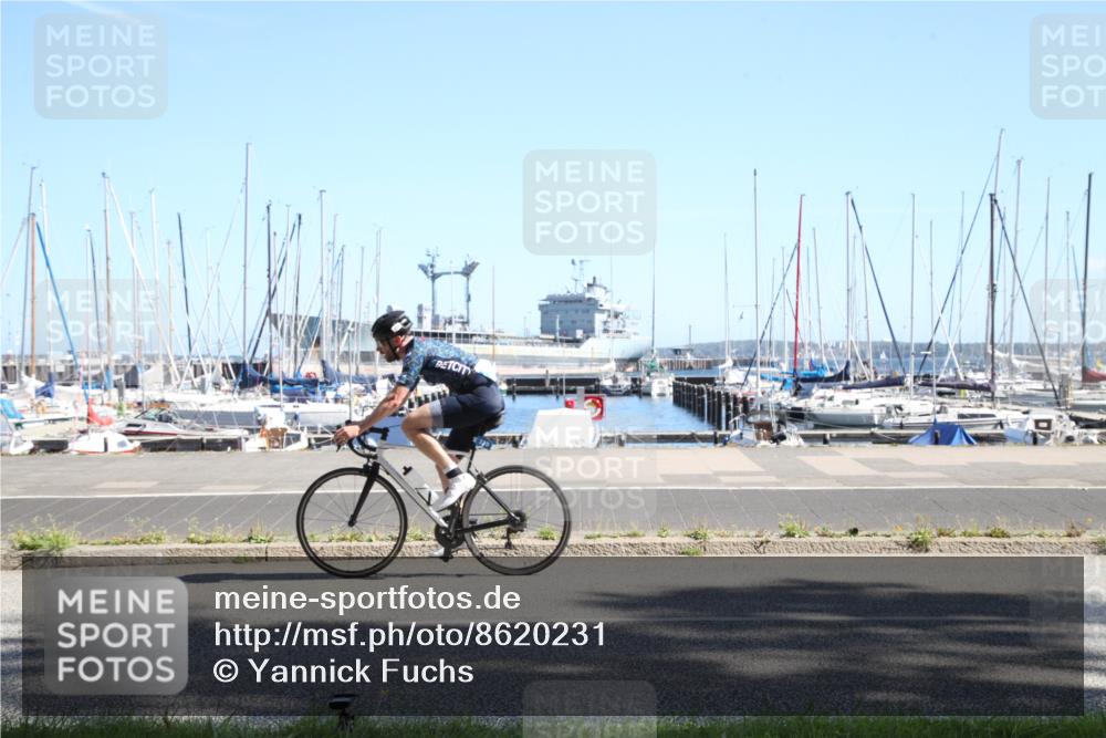 17.08.2025 - KN Förde Triathlon 2025 Yannick Fuchs http://msf.ph/oto/8620231 17.08.2025 11:34:11 Radfahren 307, 330, 379 meine-sportfotos.de