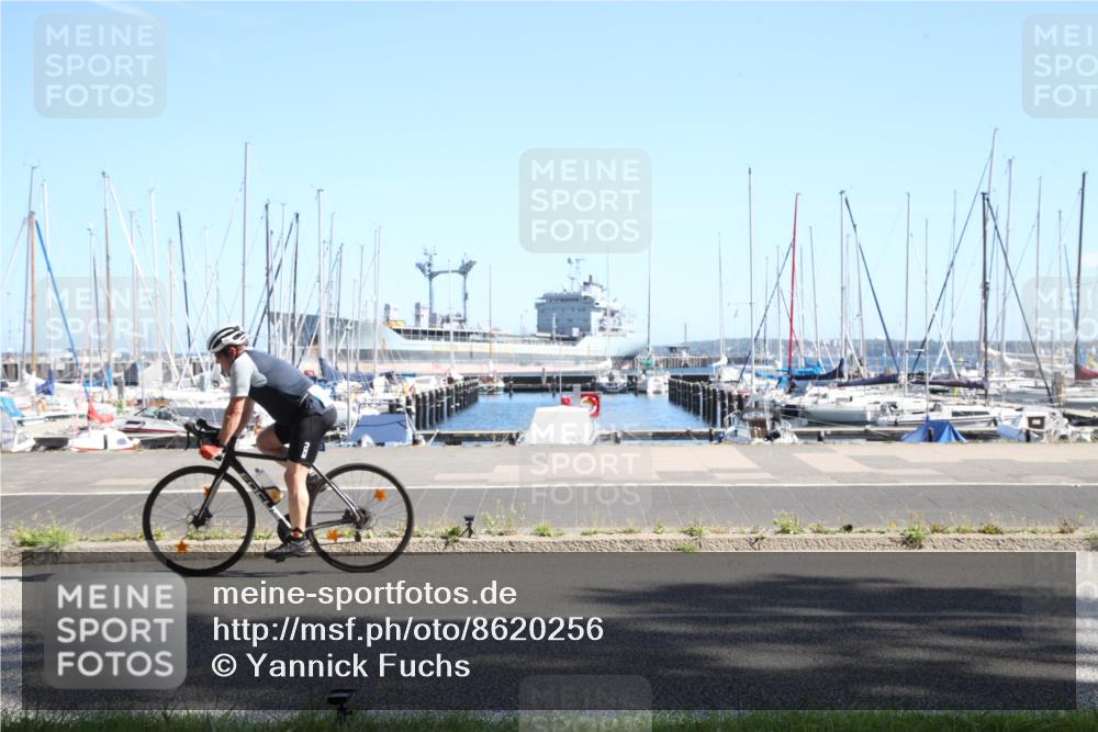 17.08.2025 - KN Förde Triathlon 2025 Yannick Fuchs http://msf.ph/oto/8620256 17.08.2025 11:34:56 Radfahren 271, 296, 303, 353, 354, 362, 619, 633, 642 meine-sportfotos.de