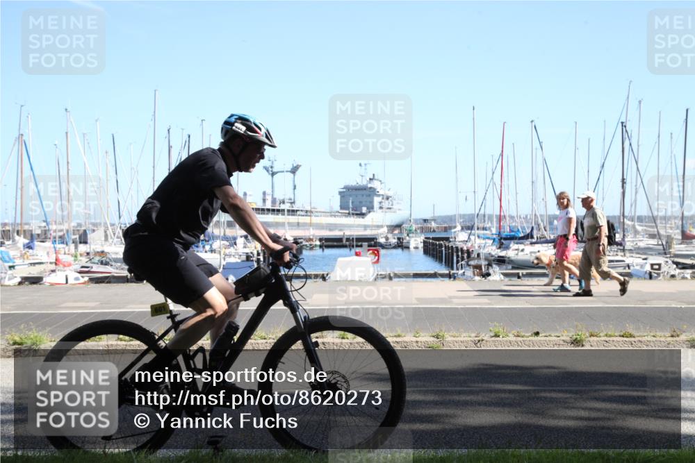17.08.2025 - KN Förde Triathlon 2025 Yannick Fuchs http://msf.ph/oto/8620273 17.08.2025 11:35:23 Radfahren 329, 345, 350, 371, 374, 601, 610, 613, 638 meine-sportfotos.de