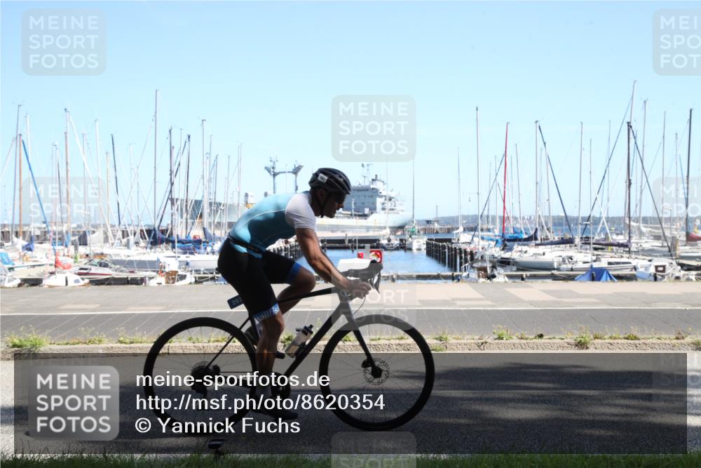 17.08.2025 - KN Förde Triathlon 2025 Yannick Fuchs http://msf.ph/oto/8620354 17.08.2025 11:38:10 Radfahren 285, 297, 319, 337, 352, 359, 612, 618, 622, 630 meine-sportfotos.de