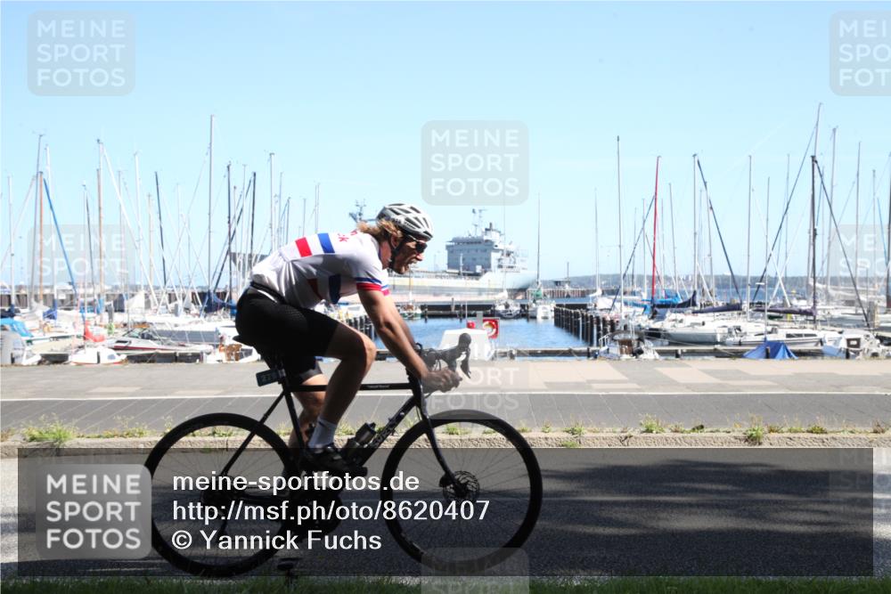 17.08.2025 - KN Förde Triathlon 2025 Yannick Fuchs http://msf.ph/oto/8620407 17.08.2025 11:41:19 Radfahren 279, 387, 628 meine-sportfotos.de