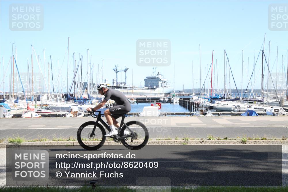 17.08.2025 - KN Förde Triathlon 2025 Yannick Fuchs http://msf.ph/oto/8620409 17.08.2025 11:41:25 Radfahren 279, 324, 604, 628 meine-sportfotos.de