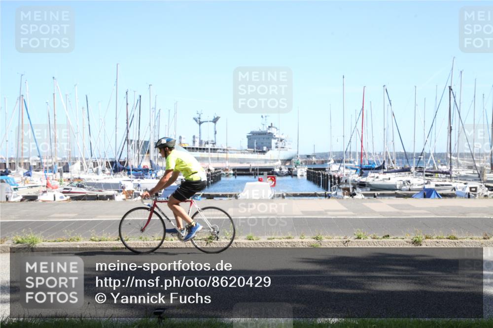 17.08.2025 - KN Förde Triathlon 2025 Yannick Fuchs http://msf.ph/oto/8620429 17.08.2025 11:42:30 Radfahren 316, 343, 385 meine-sportfotos.de