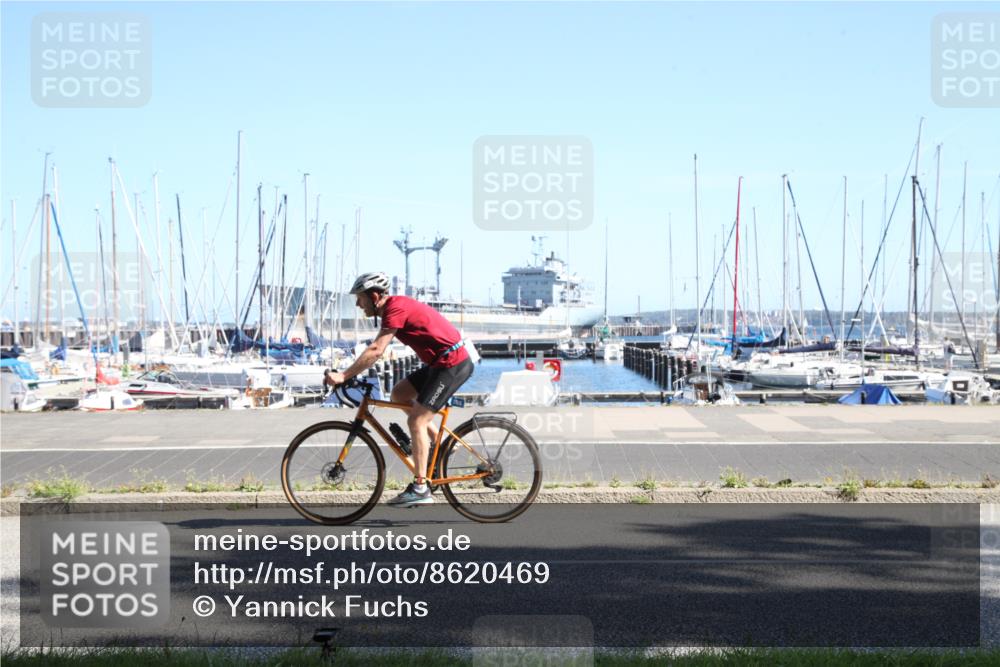 17.08.2025 - KN Förde Triathlon 2025 Yannick Fuchs http://msf.ph/oto/8620469 17.08.2025 11:44:27 Radfahren 325, 329, 350, 371, 385, 616, 642 meine-sportfotos.de