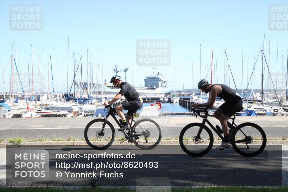 17.08.2025 - KN Förde Triathlon 2025 Yannick Fuchs http://msf.ph/oto/8620493 17.08.2025 11:45:55 Radfahren 311, 353, 368, 374, 601, 629 meine-sportfotos.de