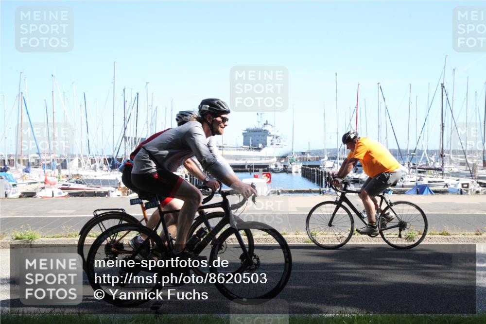 17.08.2025 - KN Förde Triathlon 2025 Yannick Fuchs http://msf.ph/oto/8620503 17.08.2025 11:46:09 Radfahren 326, 328, 329, 350, 363, 371, 372, 609, 619 meine-sportfotos.de