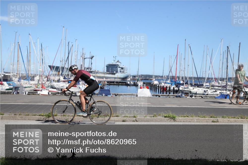 17.08.2025 - KN Förde Triathlon 2025 Yannick Fuchs http://msf.ph/oto/8620965 17.08.2025 13:02:17 Radfahren 402, 404, 418, 467, 512, 523, 527, 546 meine-sportfotos.de