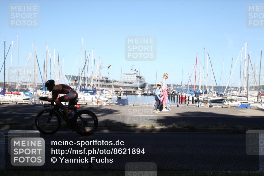 17.08.2025 - KN Förde Triathlon 2025 Yannick Fuchs http://msf.ph/oto/8621894 17.08.2025 15:43:41 Radfahren 2 meine-sportfotos.de