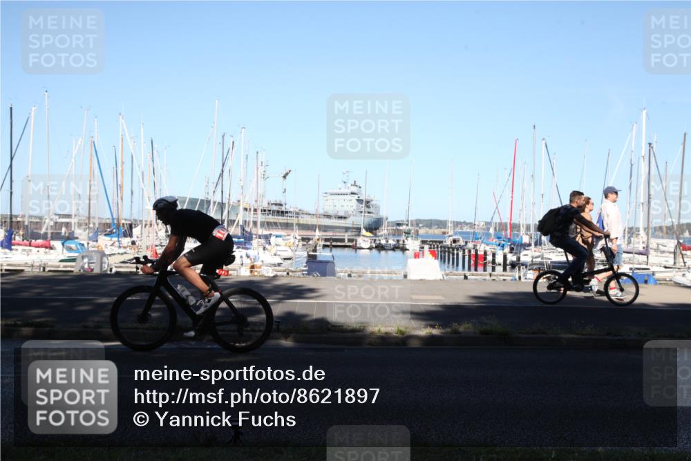 17.08.2025 - KN Förde Triathlon 2025 Yannick Fuchs http://msf.ph/oto/8621897 17.08.2025 15:45:06 Radfahren 10 meine-sportfotos.de