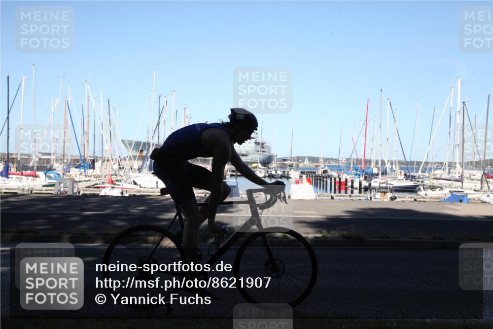 17.08.2025 - KN Förde Triathlon 2025 Yannick Fuchs http://msf.ph/oto/8621907 17.08.2025 15:47:43 Radfahren 11, 12 meine-sportfotos.de