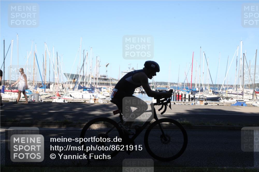 17.08.2025 - KN Förde Triathlon 2025 Yannick Fuchs http://msf.ph/oto/8621915 17.08.2025 15:49:46 Radfahren 1 meine-sportfotos.de