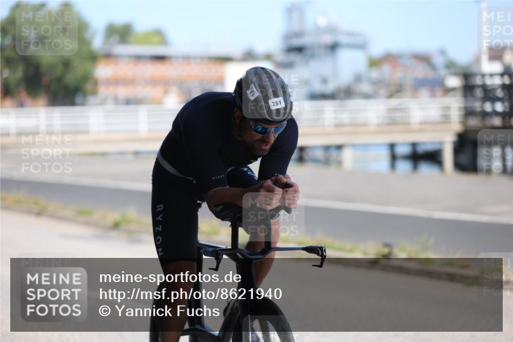 17.08.2025 - KN Förde Triathlon 2025 Yannick Fuchs http://msf.ph/oto/8621940 17.08.2025 11:00:10 Radfahren 261, 266, 267 meine-sportfotos.de