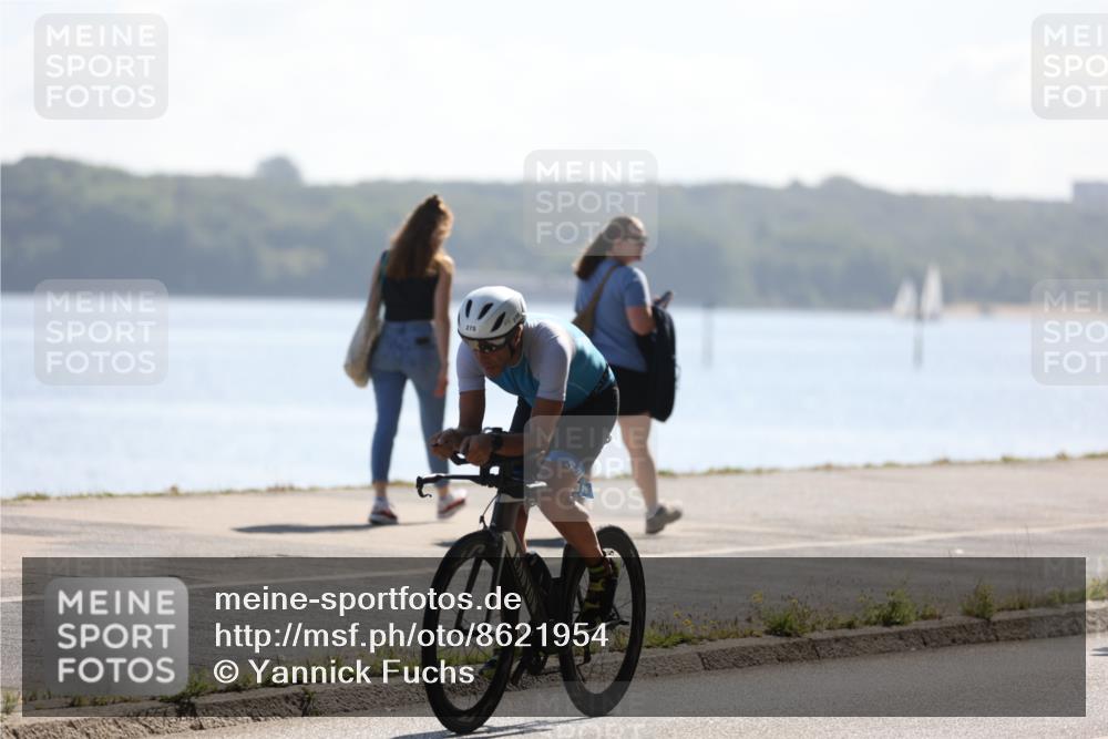 17.08.2025 - KN Förde Triathlon 2025 Yannick Fuchs http://msf.ph/oto/8621954 17.08.2025 11:00:59 Radfahren 264, 270, 275 meine-sportfotos.de