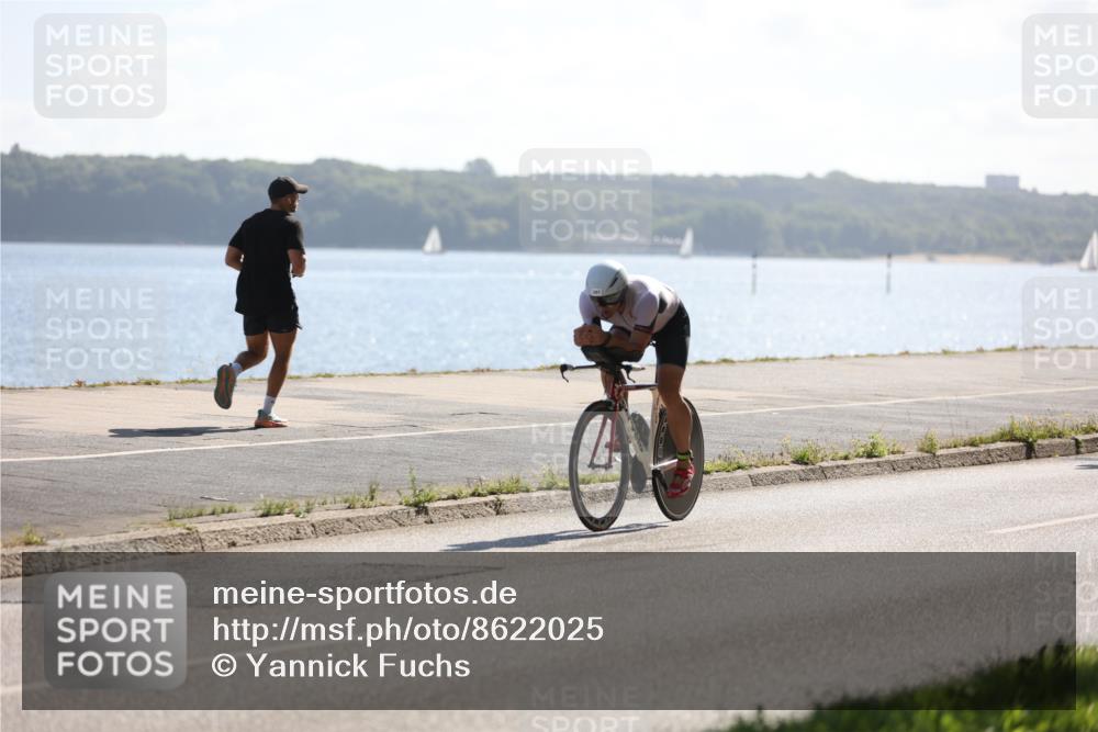 17.08.2025 - KN Förde Triathlon 2025 Yannick Fuchs http://msf.ph/oto/8622025 17.08.2025 11:03:06 Radfahren 263, 269, 273, 278, 287, 273, 274, 280 meine-sportfotos.de