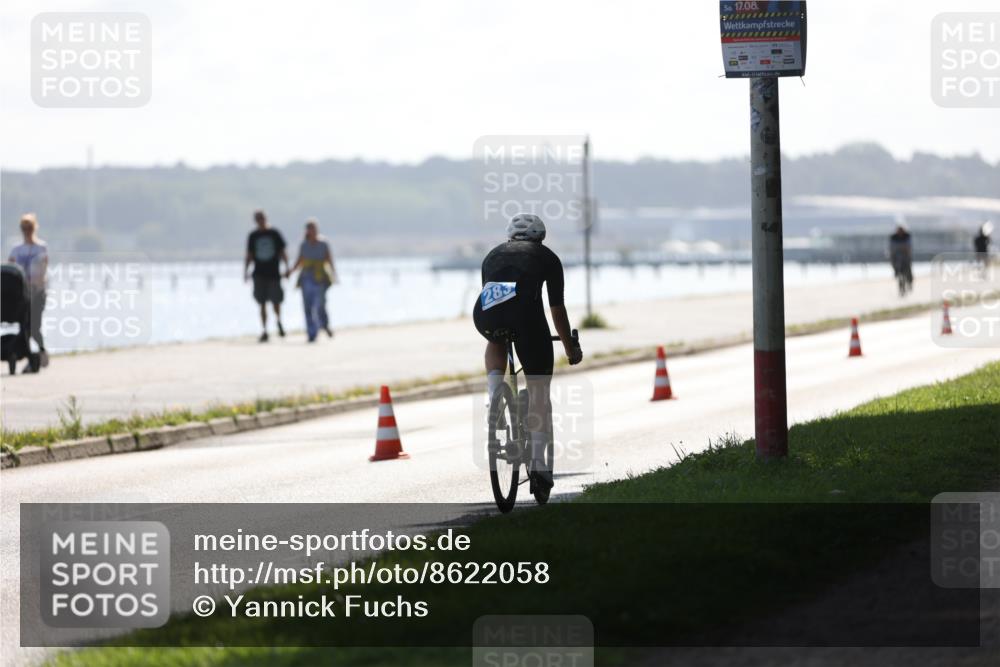 17.08.2025 - KN Förde Triathlon 2025 Yannick Fuchs http://msf.ph/oto/8622058 17.08.2025 11:04:00 Radfahren 272, 265, 283 meine-sportfotos.de