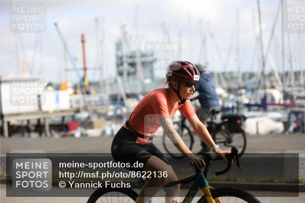17.08.2025 - KN Förde Triathlon 2025 Yannick Fuchs http://msf.ph/oto/8622136 17.08.2025 09:46:32 Radfahren 101, 120, 225, 246, 144, 180, 194, 252 meine-sportfotos.de