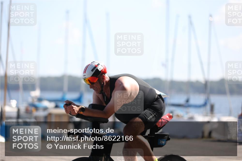 17.08.2025 - KN Förde Triathlon 2025 Yannick Fuchs http://msf.ph/oto/8622166 17.08.2025 11:07:15 Radfahren 261, 294, 300, 295 meine-sportfotos.de
