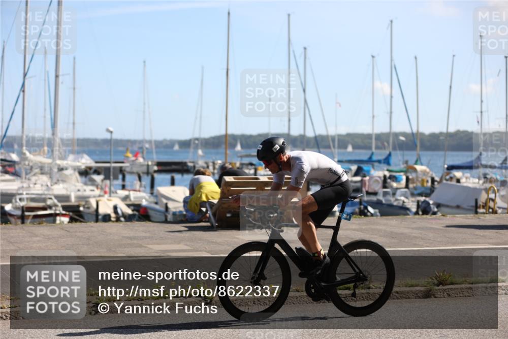 17.08.2025 - KN Förde Triathlon 2025 Yannick Fuchs http://msf.ph/oto/8622337 17.08.2025 11:09:04 Radfahren 264, 268, 390, 601, 643 meine-sportfotos.de