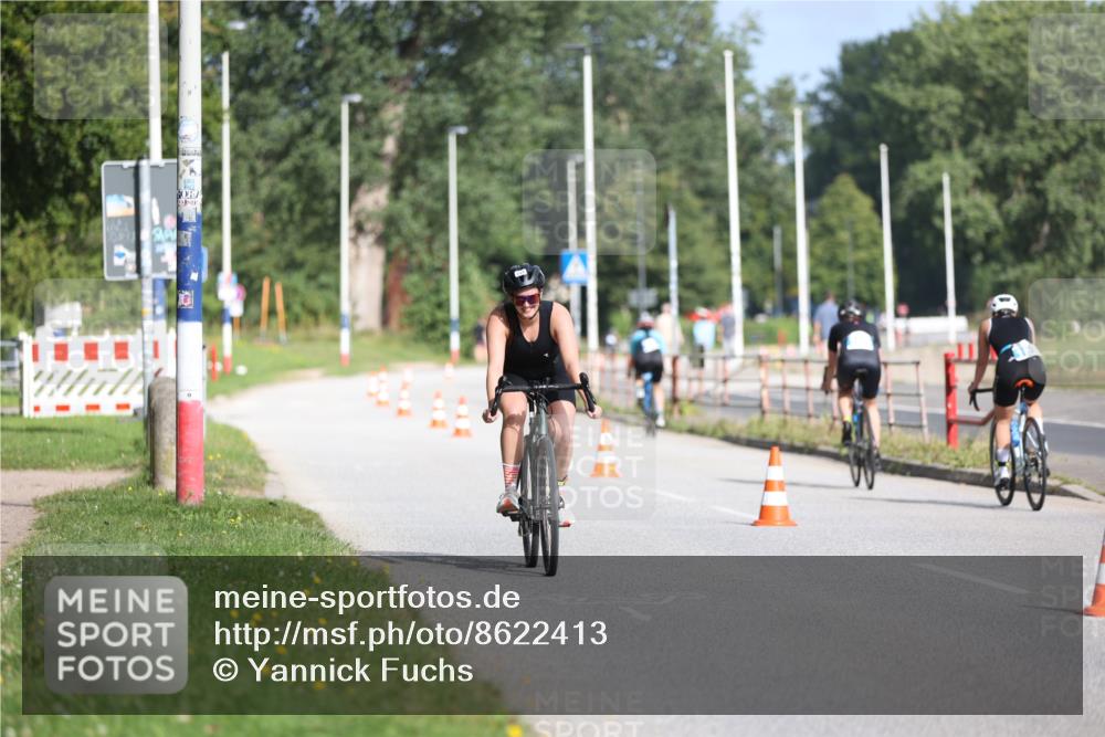 17.08.2025 - KN Förde Triathlon 2025 Yannick Fuchs http://msf.ph/oto/8622413 17.08.2025 09:48:42 Radfahren 189, 213, 106, 159, 194 meine-sportfotos.de